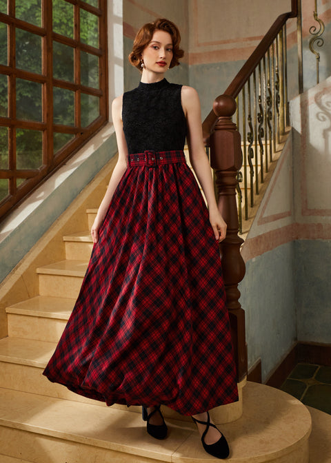 The Waltz Right In Maxi Dress